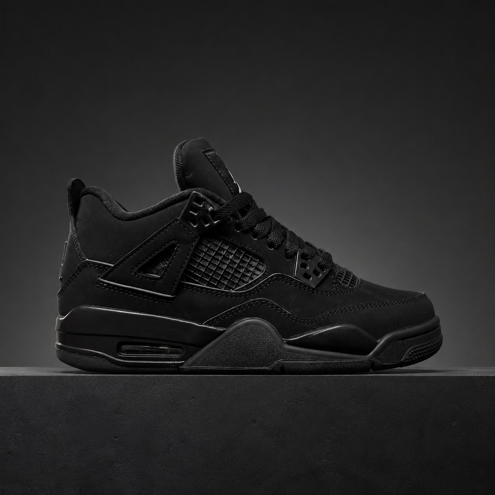 Air Jordan 4 Black Cat studio