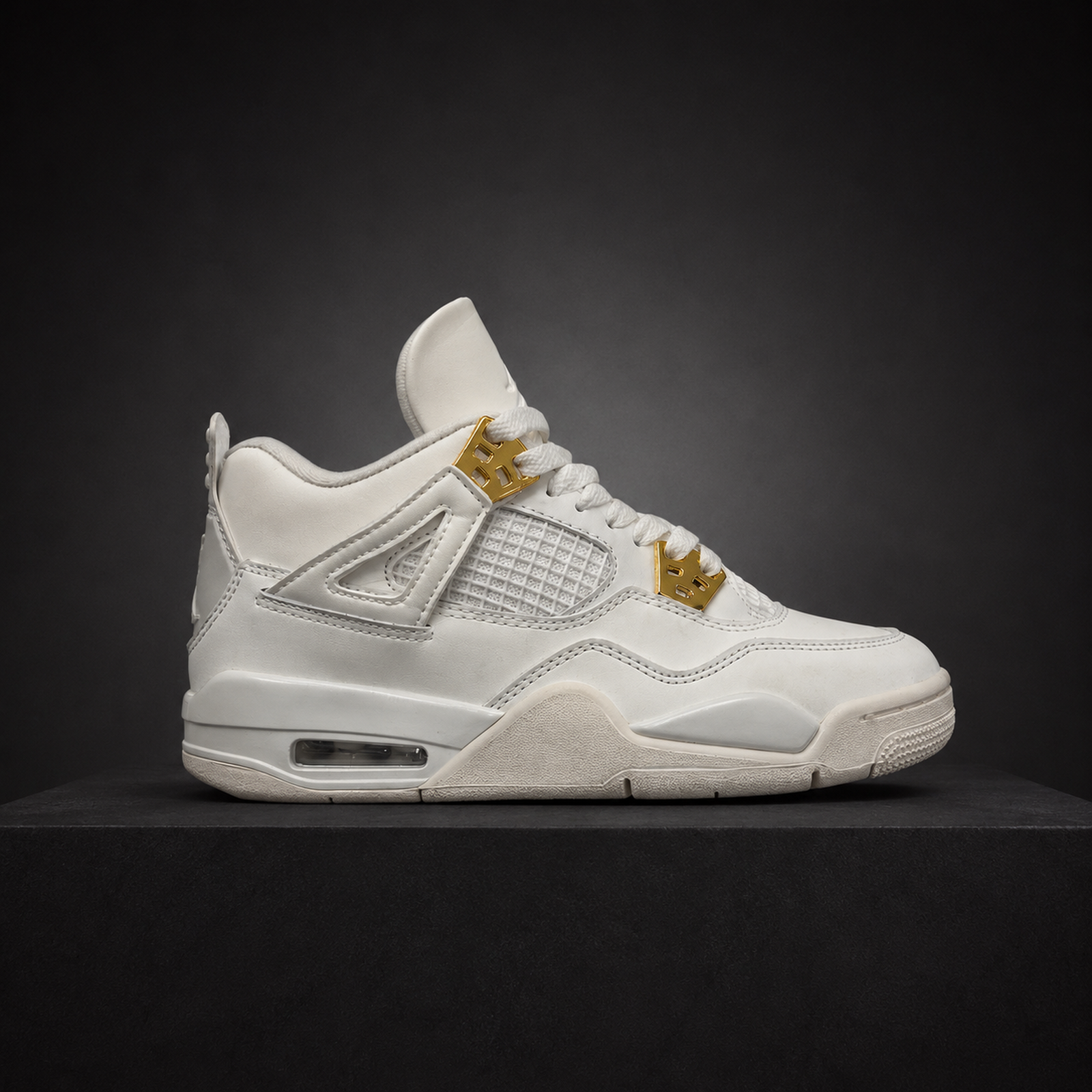 Air Jordan 4 Metallic Gold studio