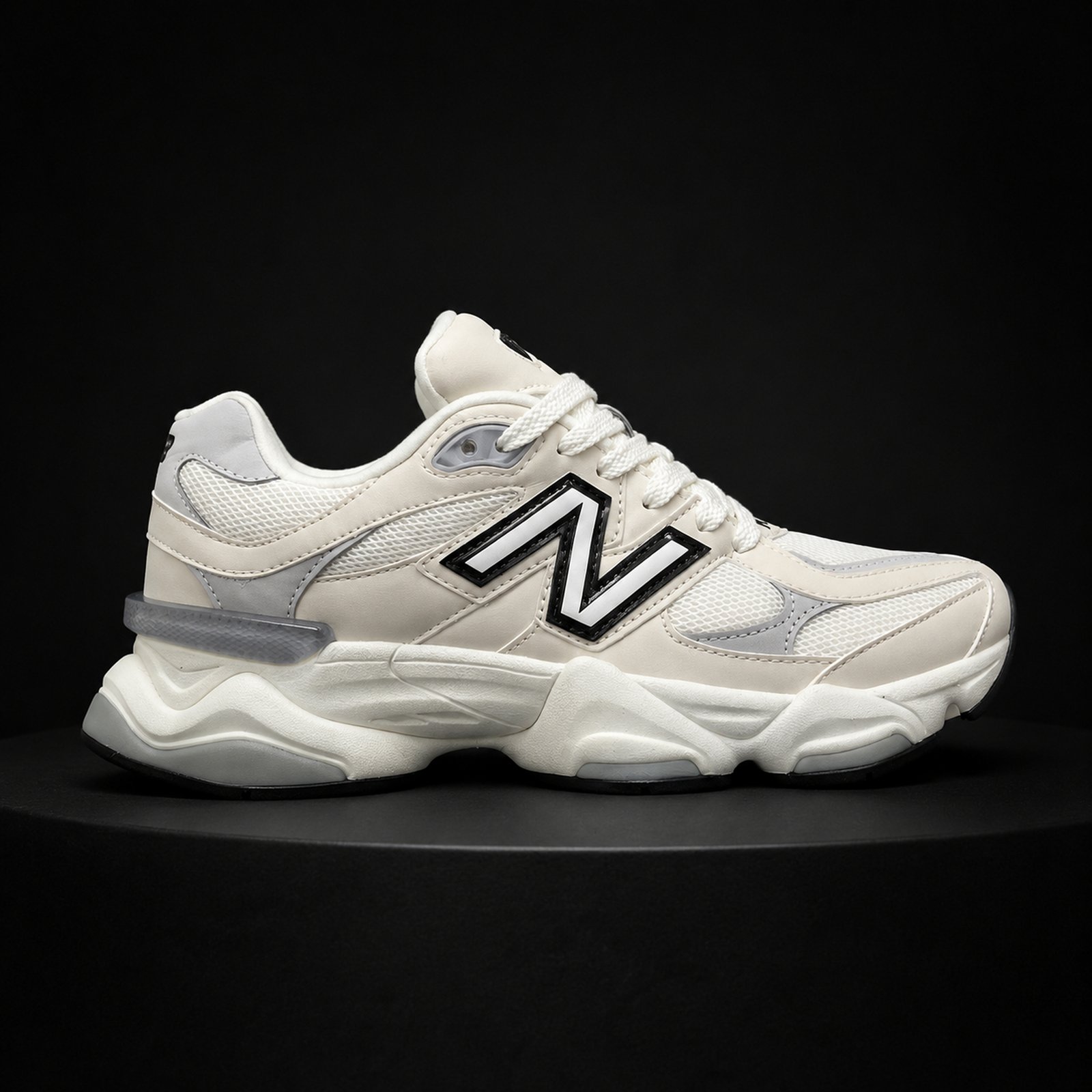 New Balance 9060 Ivory Black studio