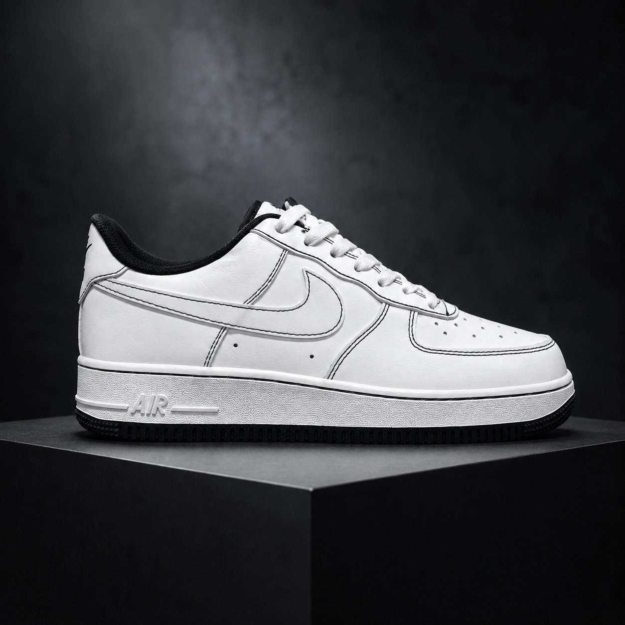 Nike Air Force 1 07 White Black Stitch studio