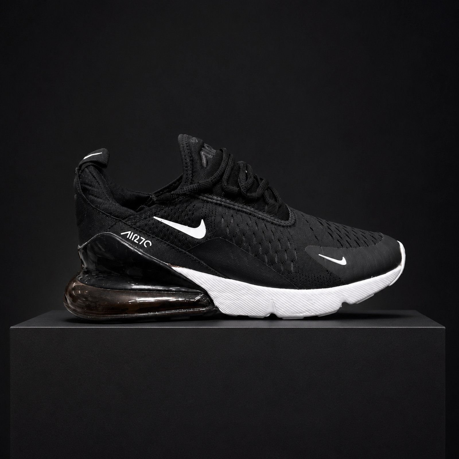 Nike Air Max 270 Black White studio