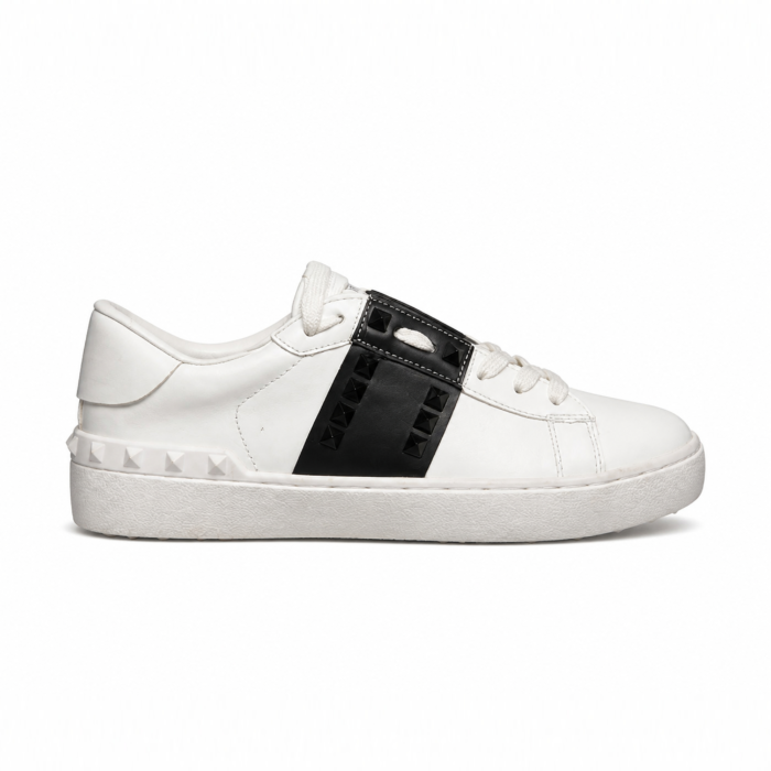 Valentino Rockstud Untitled White Black
