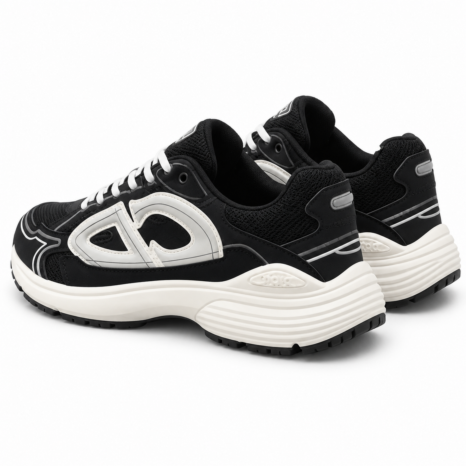 Dior B30 Black Cream studio