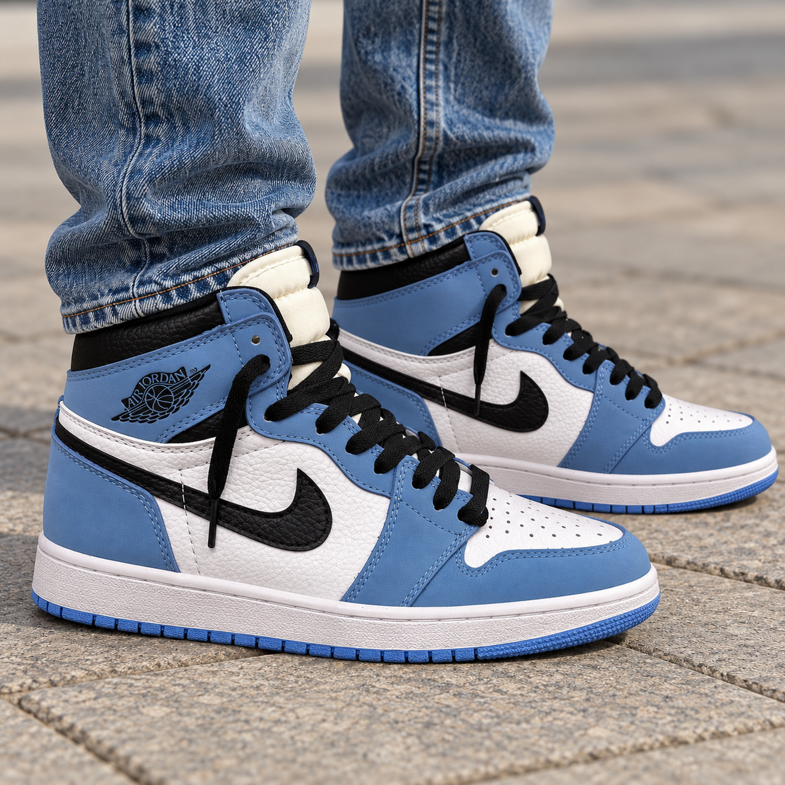 Air Jordan 1 Mid University Blue onfoot
